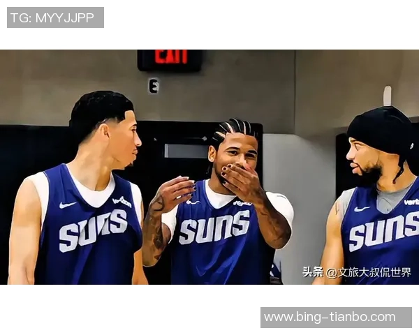 杰伦格林高中球衣退役仪式太阳主教练与新队友齐聚祝贺