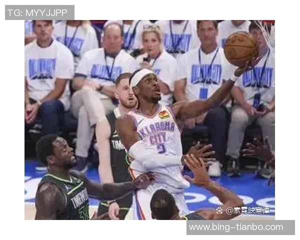 兰德尔全场狂砍32分10篮板6助攻带领球队大胜对手展现统治力