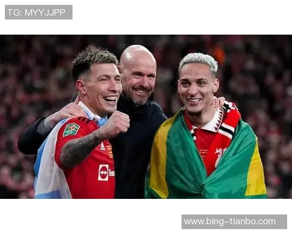 英媒称米堡主帅接掌狼队机会增加滕哈赫与阿贾克斯关系升温 英媒称米堡主帅接掌狼队机会增加滕哈赫与阿贾克斯关系升温